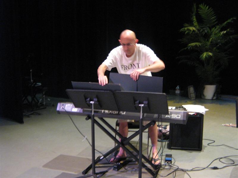 RealNewMusic 2008 (22).jpg